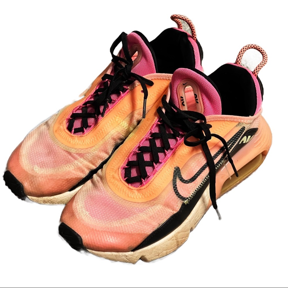 Nike AirMax Size 9 Womens